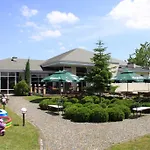 普利伊米尔酒店 酒店